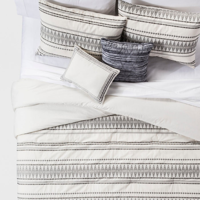 Full/Queen 5pc Tatiana Global Woven Stripe Cotton Comforter Set Cream - Threshold™