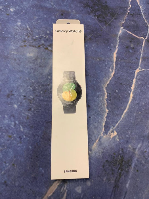 Samsung Galaxy Watch 5 BT 40mm Smartwatch - Graphite SEE DETAILS