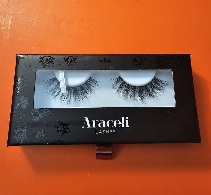Araceli Beauty Tulum False Eyelashes - 1oz