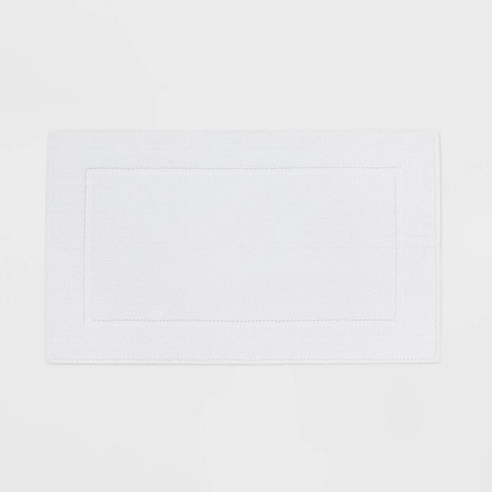 21"x34" Spa Plush Bath Mat White - Threshold