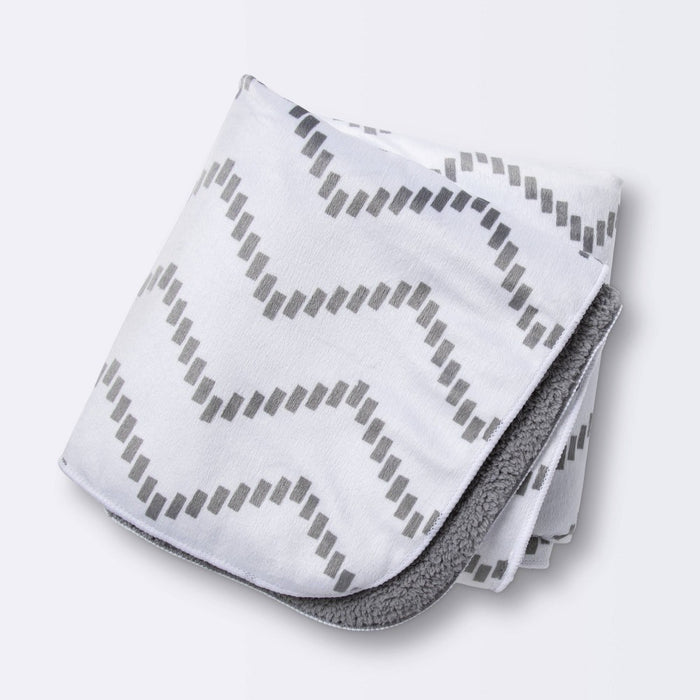 Plush Velboa Baby Blanket - Cloud Island Chevron