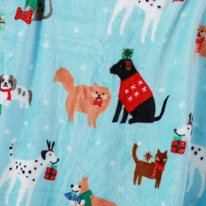 Dog and Cat Holiday Plush Christmas Throw Blanket Blue - Wondershop