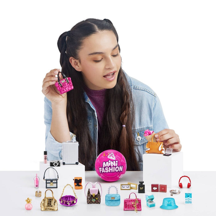 Mini Fashion Series 2 Collectible Capsule