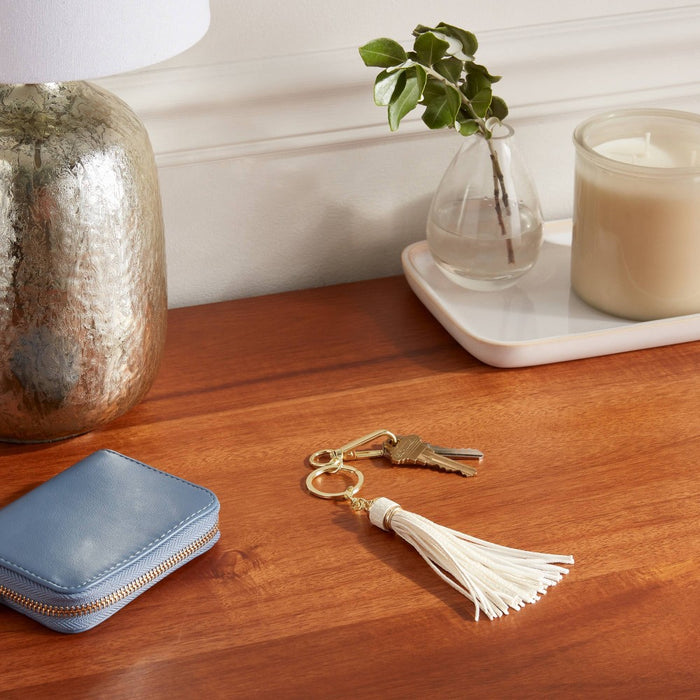 Tassle Keychain Cream/Gold - Opalhouse