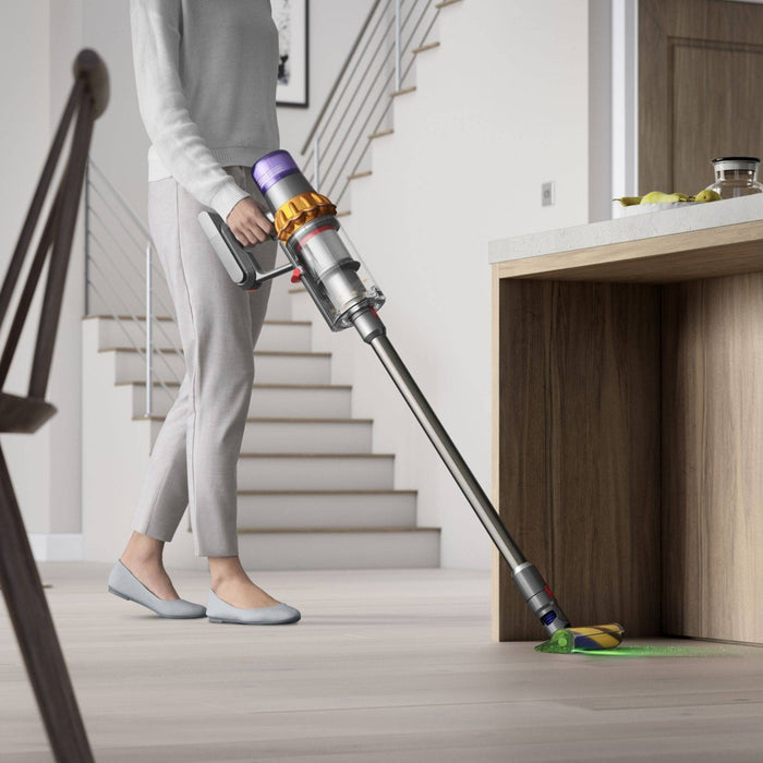 Dyson V15 Detect Cordless Stick Vacuum (LOCAL PICKUP ONLY)