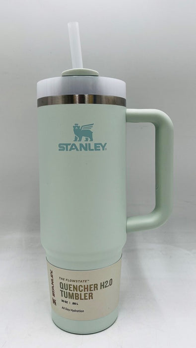 Stanley 30 oz Stainless Steel H2.0 Flowstate Quencher Tumbler Mist