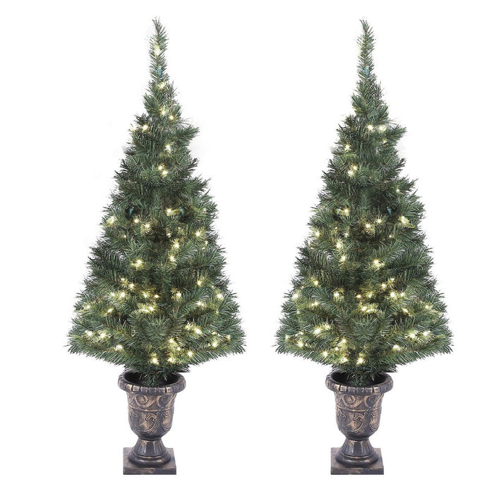 LuxenHome Set of 2 3.9' Pre-Lit LED Artificial Pine Christmas Tree with Urn Pot Green