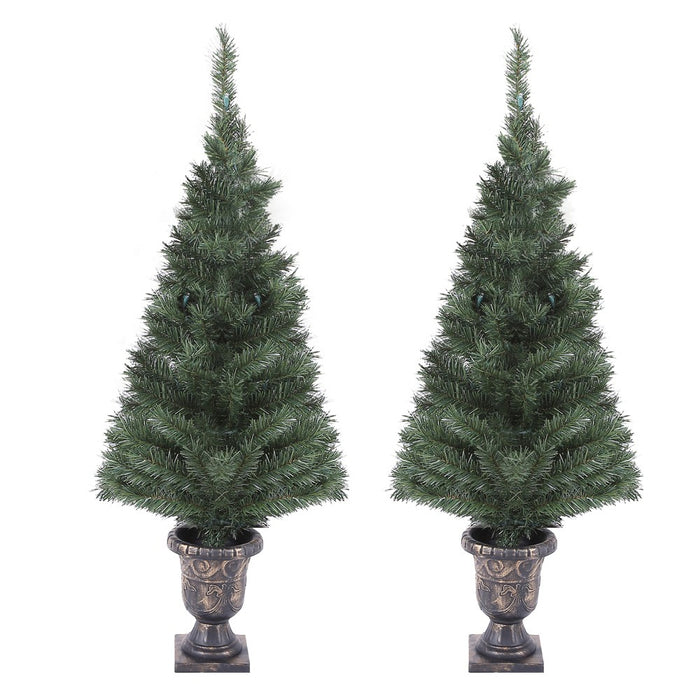 LuxenHome Set of 2 3.9' Pre-Lit LED Artificial Pine Christmas Tree with Urn Pot Green