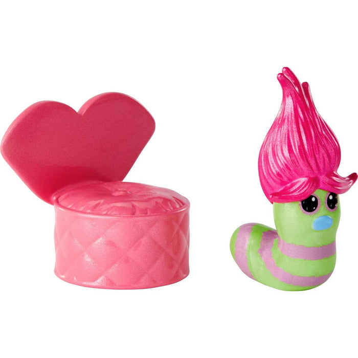 DreamWorks Trolls Band Together Hairageous Wardrobe Queen Poppy