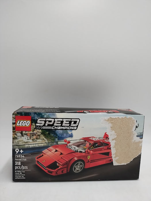 LEGO Speed Champions Ferrari F40 Supercar Building Set 76934 SEE DETAILS