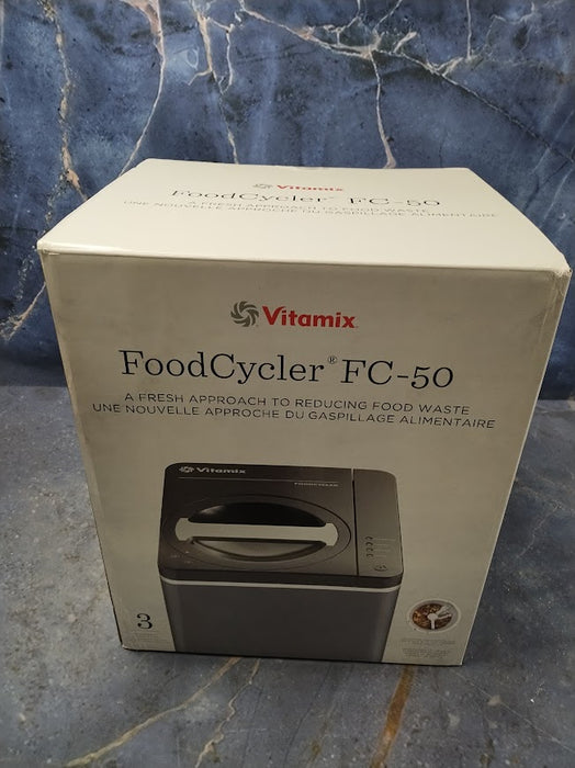 Vitamix .66 Gallon FoodCycler FC50 ABS Silver/Black SEE DETAILS (LOCAL PICKUP ONLY)