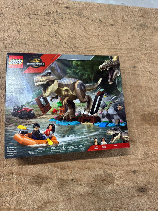LEGO Jurassic World T Rex River Escape Dinosaur Toy 76975 *SEE DETAILS*