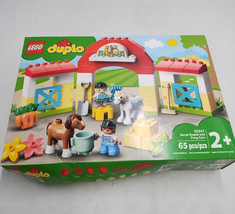 LEGO DUPLO Town Horse Stable and Pony Care 10951 *SEE DETAILS*