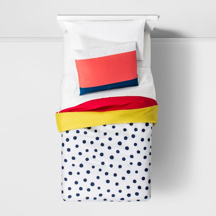 Toddler Multi Stripe Reversible Comforter - Pillowfort