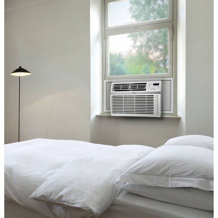 LG Electronics 8,000 BTU 115V Window-Mounted Air Conditioner LW8016ER with Remote Control (LOCAL PICKUP ONLY)
