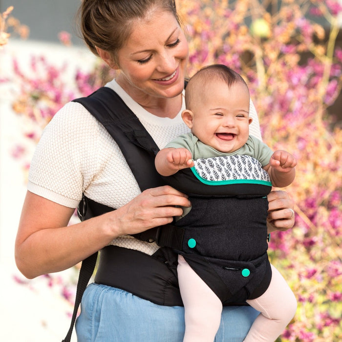 Infantino Flip 4-in-1 Convertible Carrier - Black