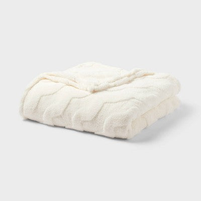 Full/Queen Wavy Jacquard Plush Blanket White - Room Essentials