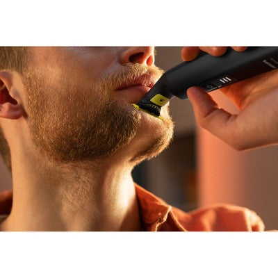 Philips Norelco Men's One Blade Battery Powered Body Hair Trimmer