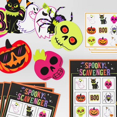 Scavenger Hunt Halloween Activity Kit 19pc - Hyde & EEK! Boutique