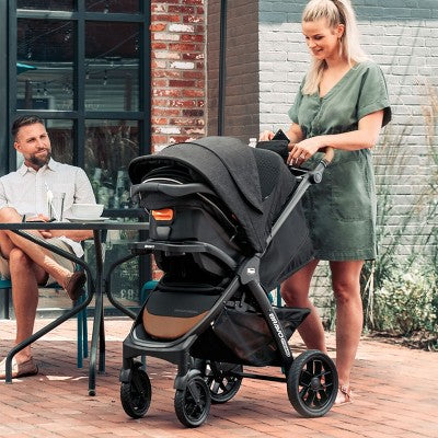 Chicco Bravo Primo Trio Travel System - Springhill (LOCAL PICKUP ONLY)