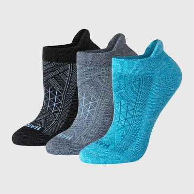 Hanes Women's Absolute Run 3pk No Show Tab Socks - Blue 5-9: Arch Support, Cushioned Sole, Seamless Toe