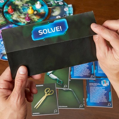 Hasbro Gaming Clue Escape The World's Fair Game