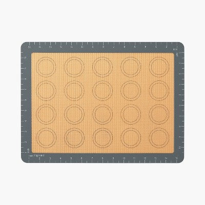 11.5"x15.5" Baking Mat with Macaroon - Figmint
