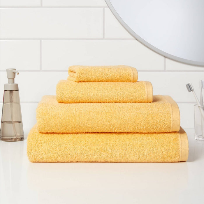 Everyday Bath Towel Yellow - Room Essentials