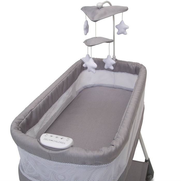 Simmons Kids' Shooting Star Rocking Bassinet with Airflow Mesh - Platinum (LOCAL PICKUP ONLY)