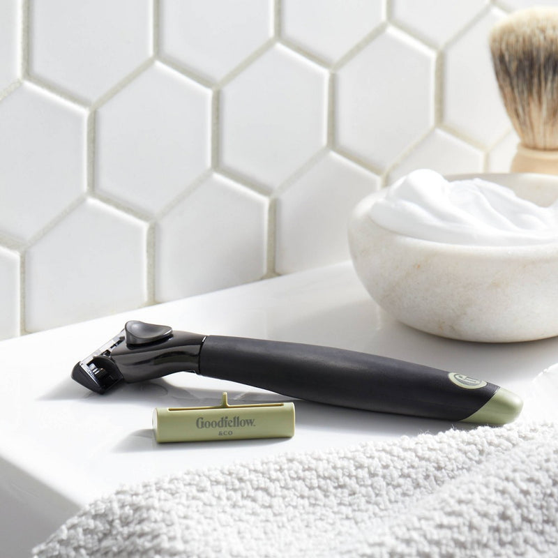 5 Blade Razor with 2 Carts - Goodfellow & Co™