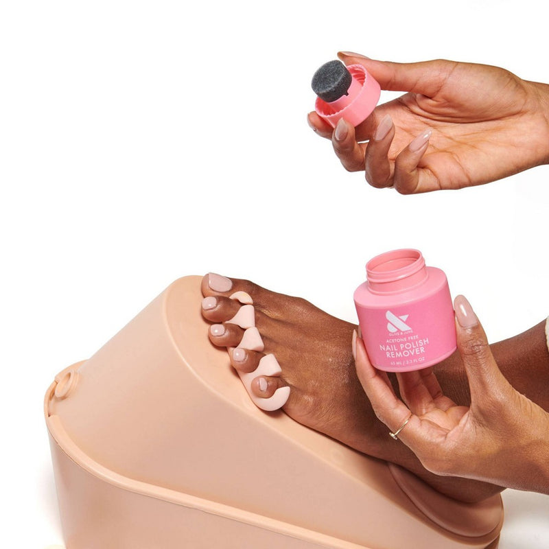 Olive & June Manicure/Pedicure Nail Polish Remover Solution Pot - 2 fl oz