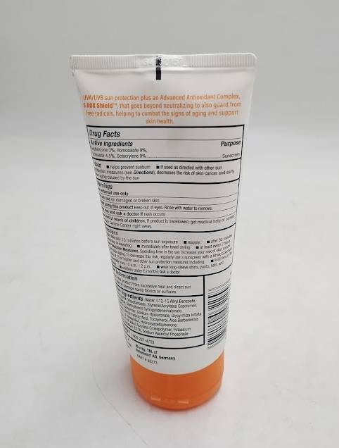 Eucerin Advanced Hydration Sunscreen Lotion - SPF 50 - 5 fl oz EXP 09/2025