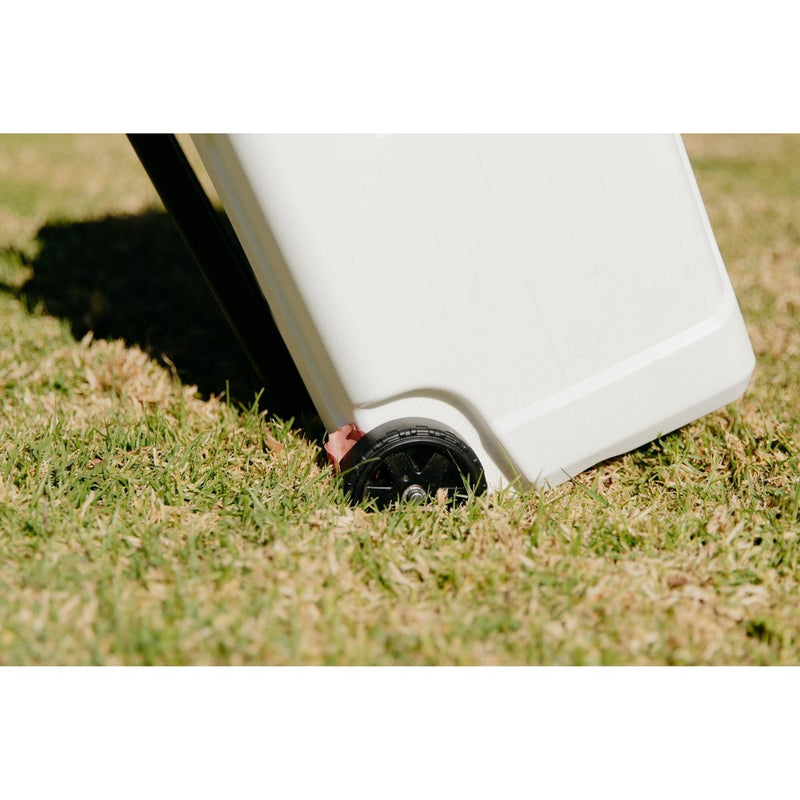 Igloo Latitude 30qt Roller Marine Cooler (LOCAL PICKUP ONLY)