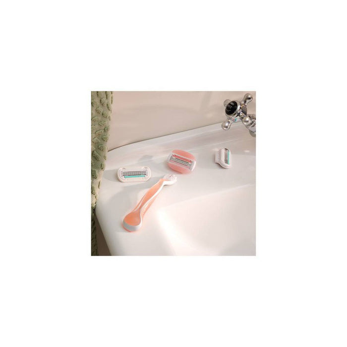Venus Comfortglide White Tea Women's Razor + 2 Razor Blade Refills