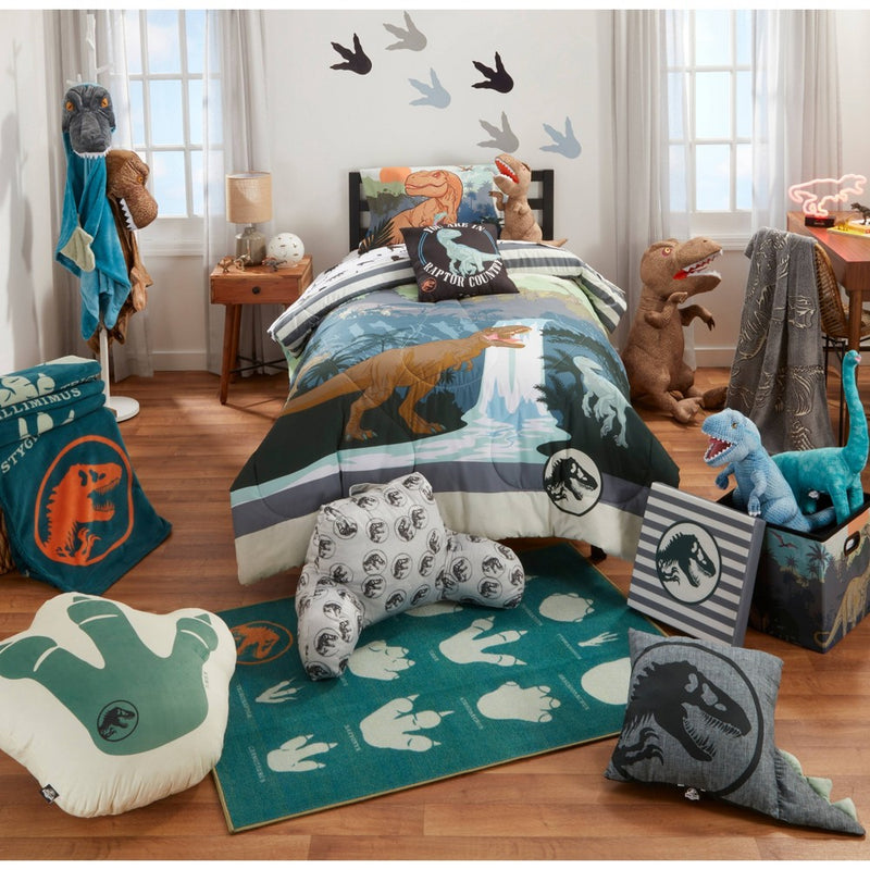 40" x 54" Jurassic World Rug