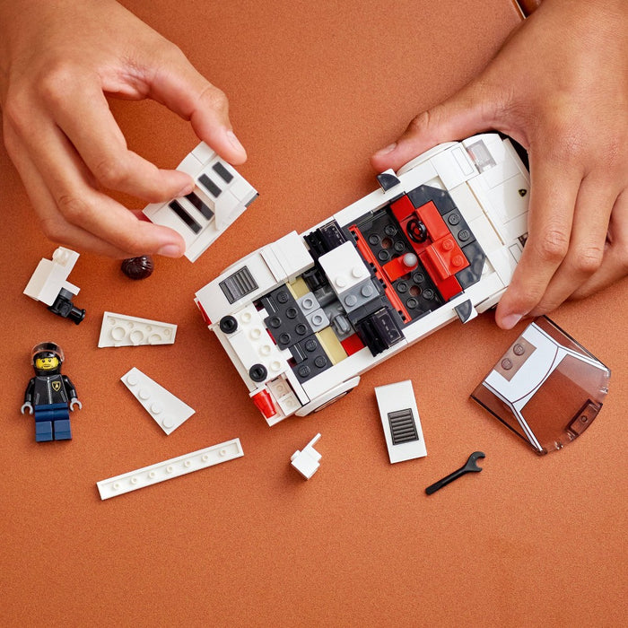 LEGO Speed Champions Lamborghini Countach 76908 Building Kit