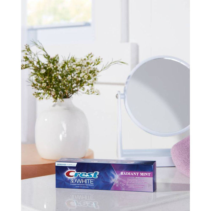 Crest 3D White Radiant Mint Teeth Whitening Toothpaste - 3.8 oz