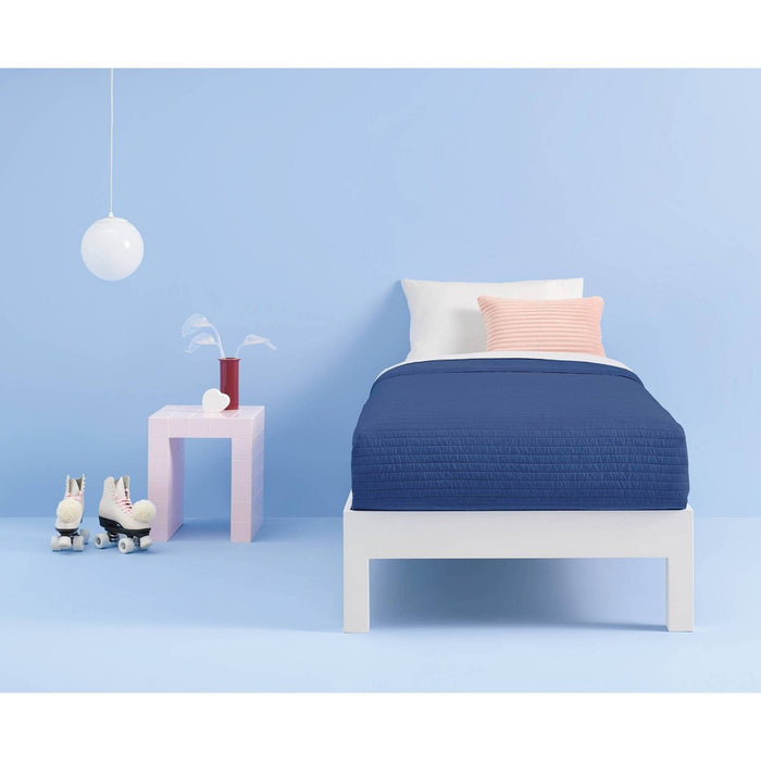 Twin/Twin Extra Long Garment Washed Microfiber Quilt Navy - Room Essentials™