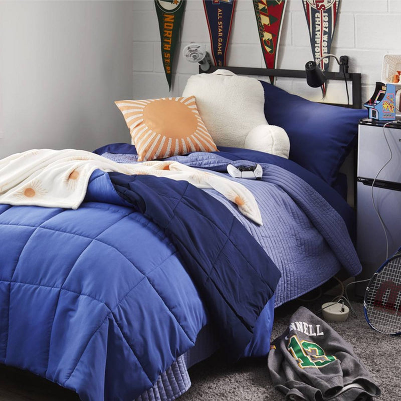 Twin/Twin Extra Long Garment Washed Microfiber Quilt Navy - Room Essentials™