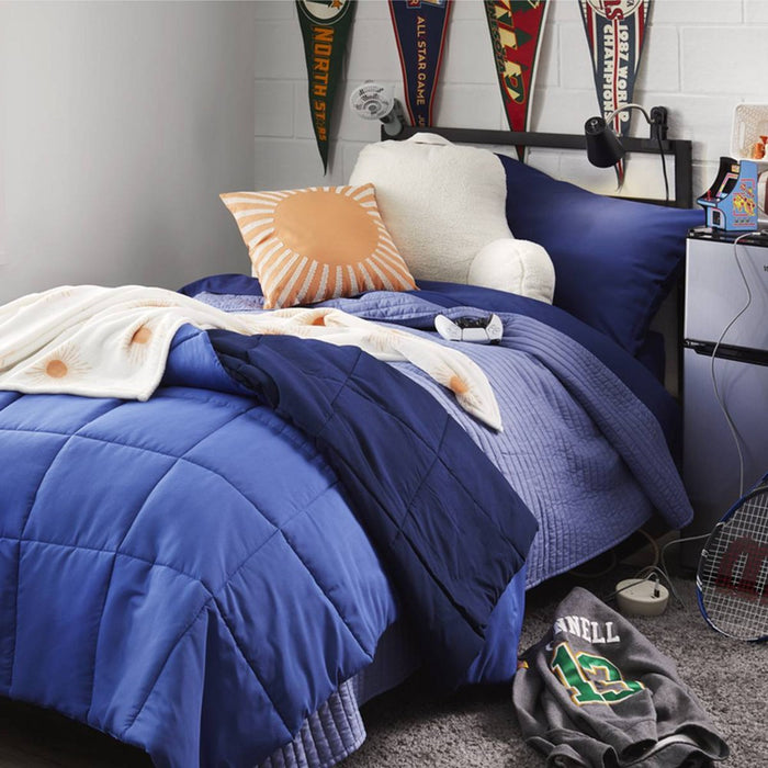 Twin/Twin Extra Long Garment Washed Microfiber Quilt Navy - Room Essentials™