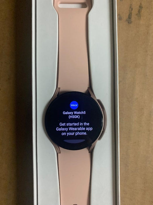 Samsung Galaxy Watch 5 BT 40mm Smartwatch - Pink Gold SEE DETAILS