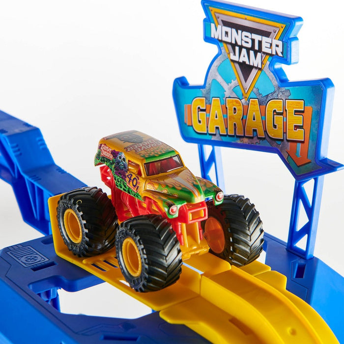 Monster Jam Garage Playset (LOCAL PICKUP ONLY)