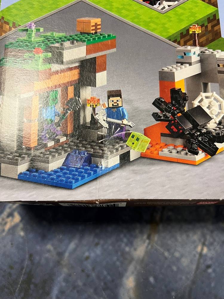LEGO Minecraft The Abandoned Mine; 21166 *NEW, SEALED, SEE DETAILS*