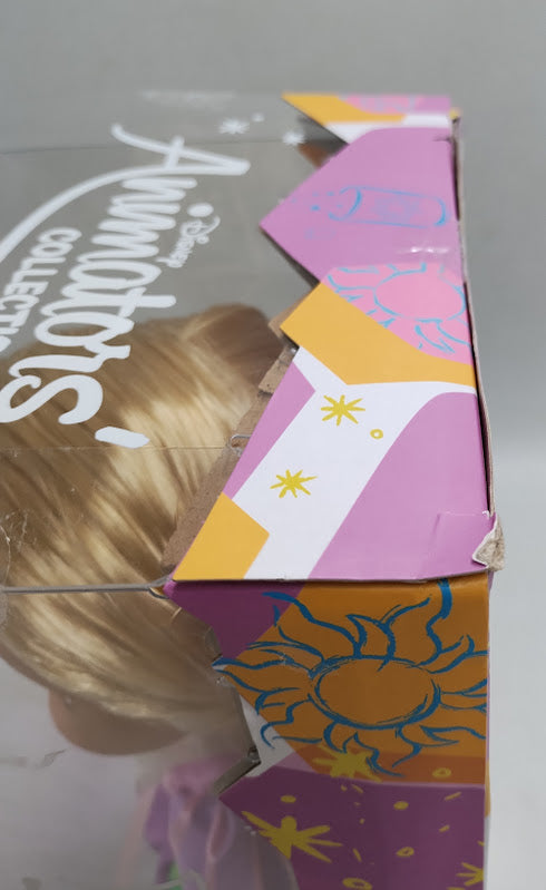 Disney Princess Animator Rapunzel Doll - Disney Store *NEW - DAMAGED BOX*