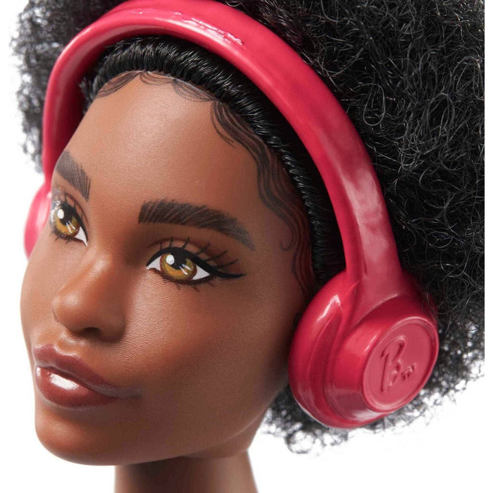 Barbie "Brooklyn" Roberts - Lyla + Pet