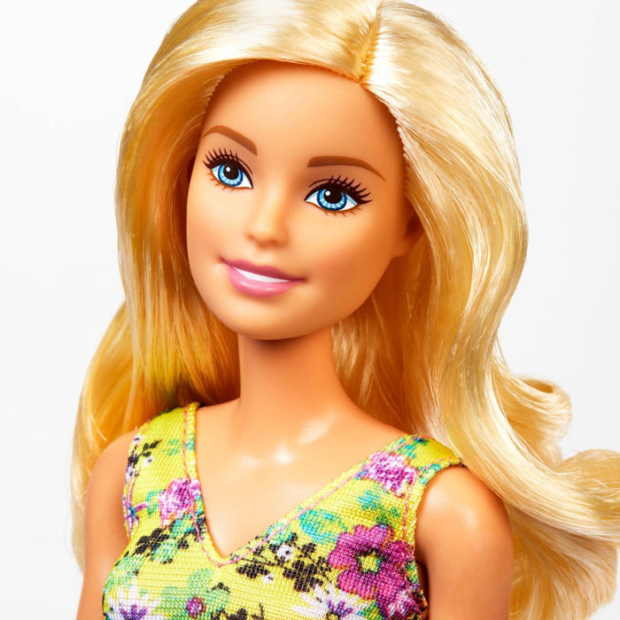 Barbie Ultimate Closet & Doll Set - Damaged Box
