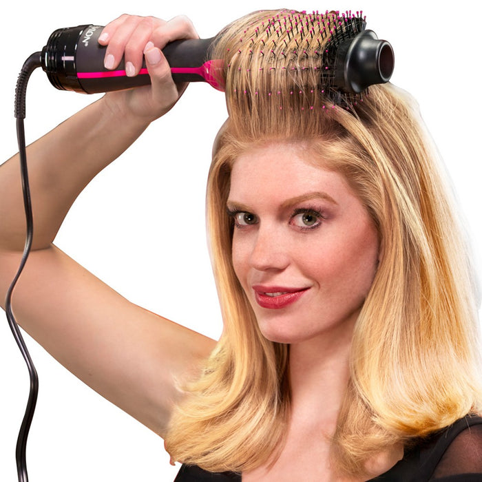 Revlon Oval One-Step Hair Dryer & Volumizing Styler2