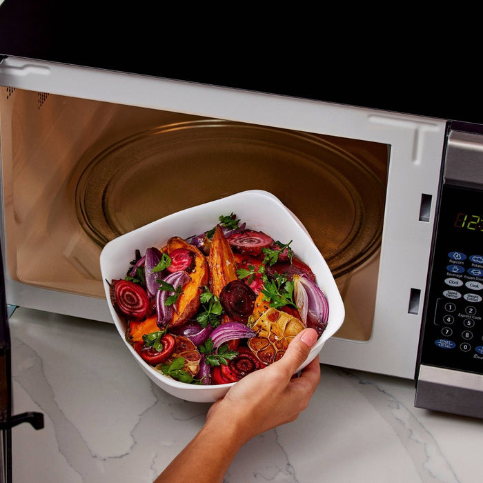 Rubbermaid DuraLite Glass Bakeware, 10" x 10" Baking Dish, Cake Pan, or Casserole Dish with Lid