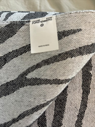 TARGET Diane Von Furstenberg Black & White Zebra Table Runner  72 X 14