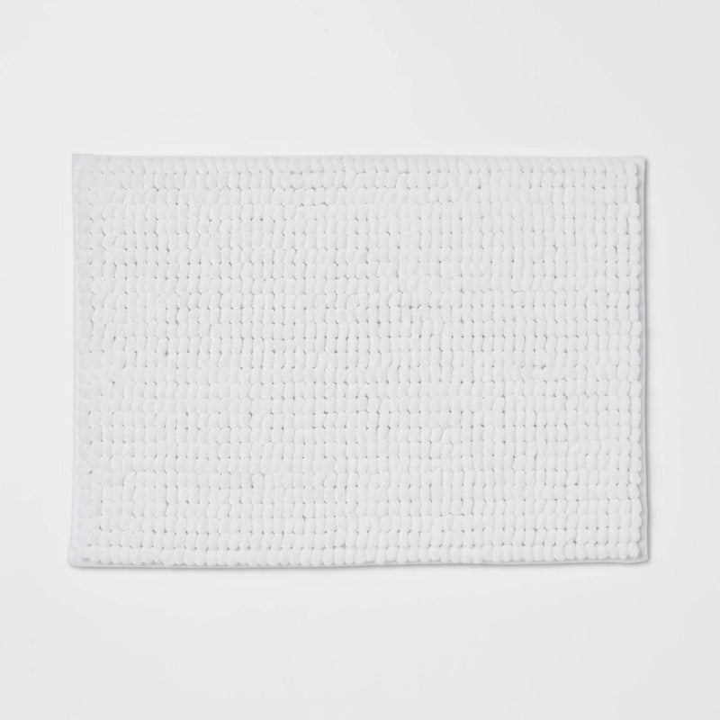 17"x24" Chunky Chenille Memory Foam Bath Rug White - Room Essentials™